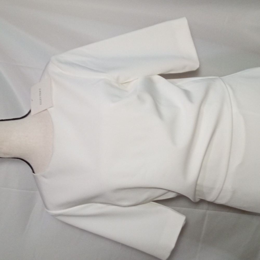 ELLEN TRACY SIMPLE WHITE DRESS